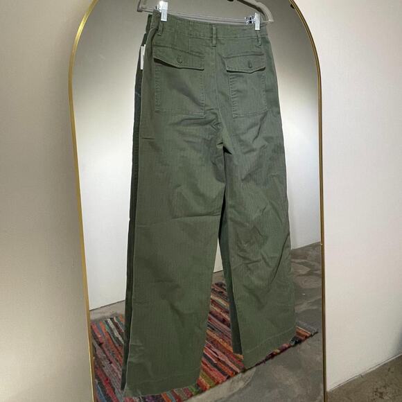 Green Pants - Picture 4 of 5